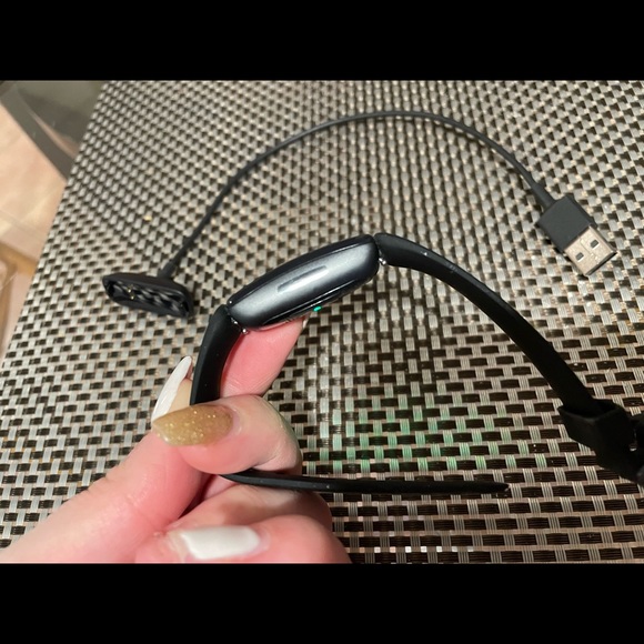 SOLD- Fitbit inspire 2 - Picture 5 of 8